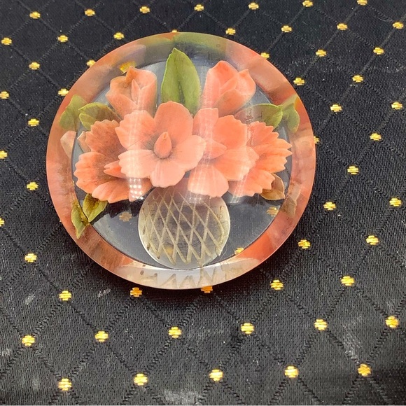 Antique Vintage Reversed Carved brooch - Picture 3 of 6